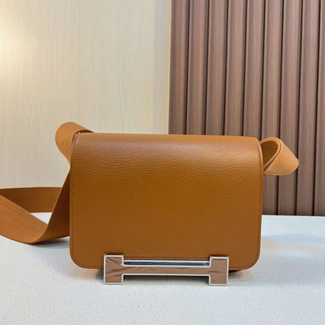 ゴールド♪シルバー金具【HERMES】エルメスゲタ バッグ HERMES エルメス ショルダーバッグ ゲタ ヴェルソ ケブラチョ