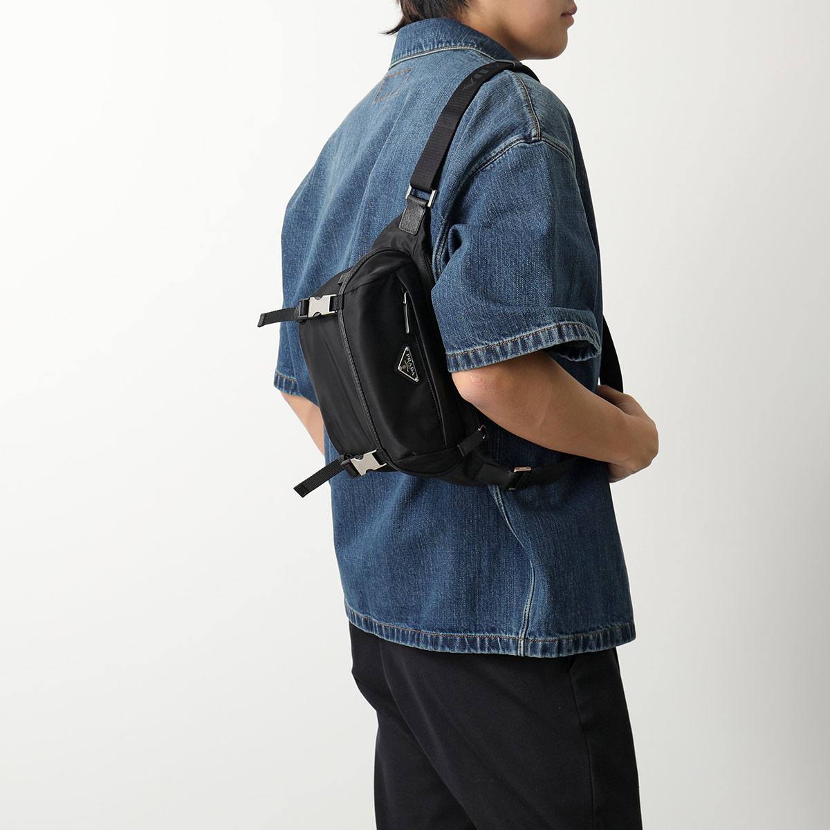 Re-Nylonとサフィアーノのミディアムブラッククロスボディバッグ 楽天市場】【8/10限定・最大2万円OFFクーポン配布中】PRADA
