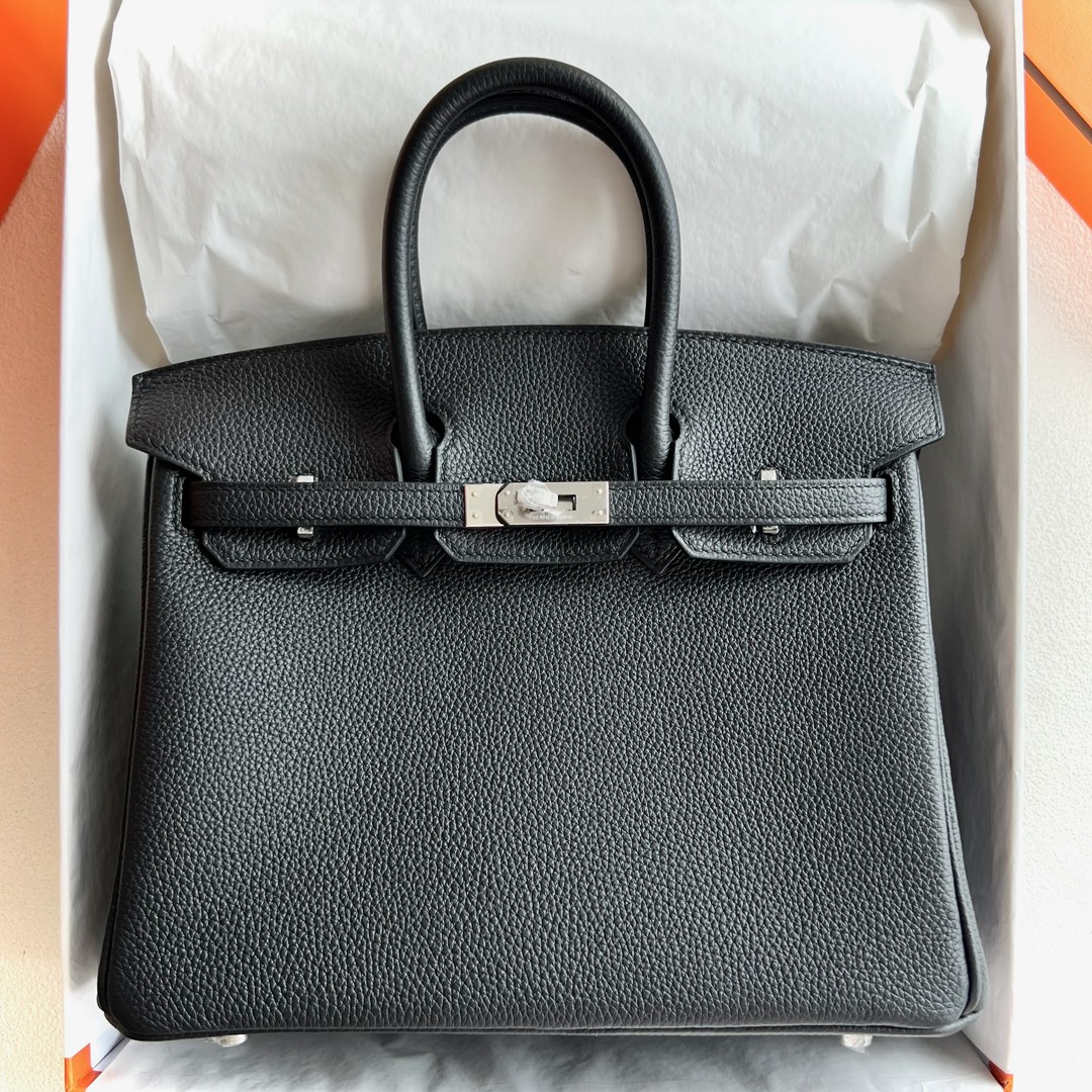 エルメス定価 HERMES バーキン25 黒 ブラック トゴ シルバー金具