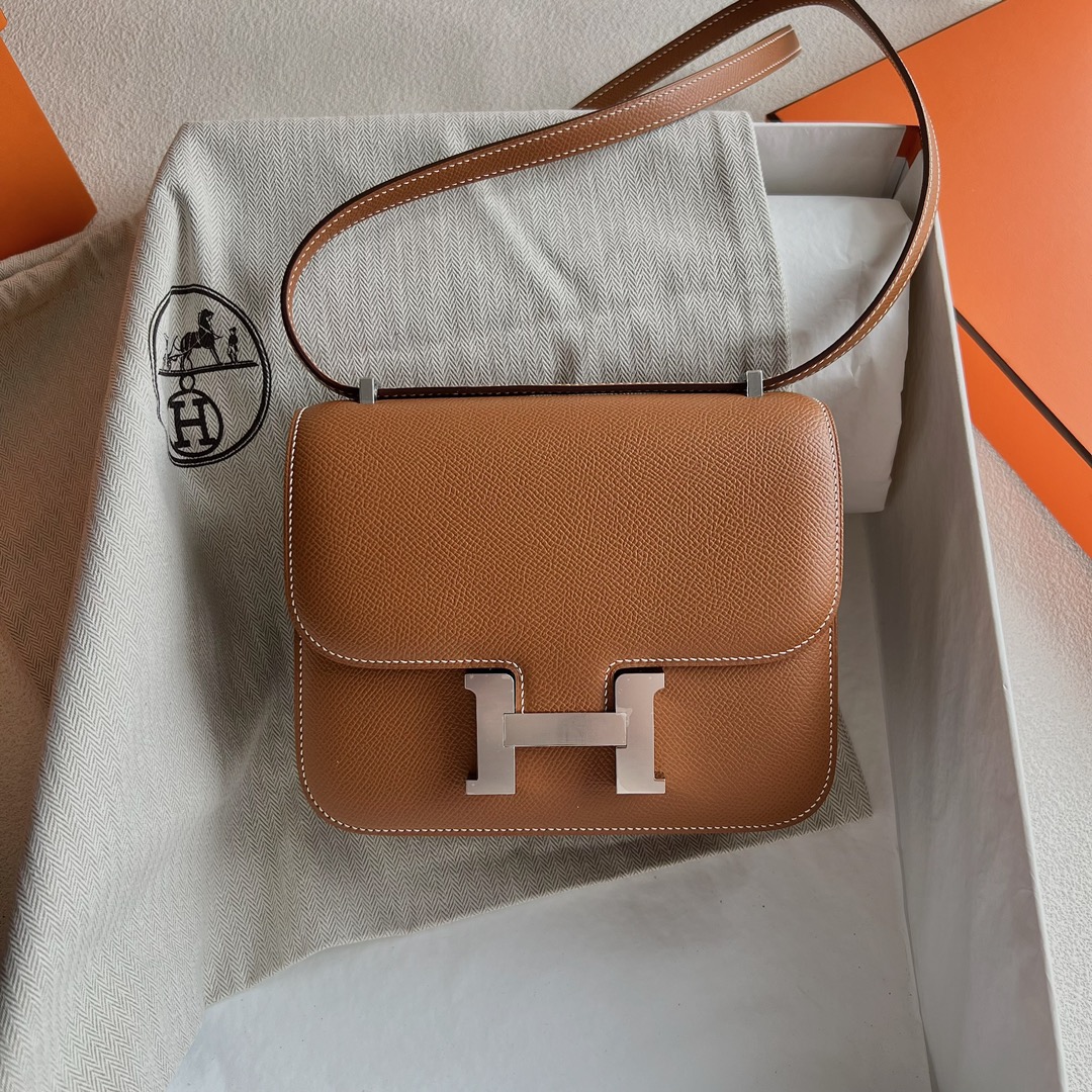 【シルバー/ゴールド金具】HERMES ショルダーバッグ ウォレット エルメス定価 HERMES コンスタンスミニ ゴールド ヴォーエプソン